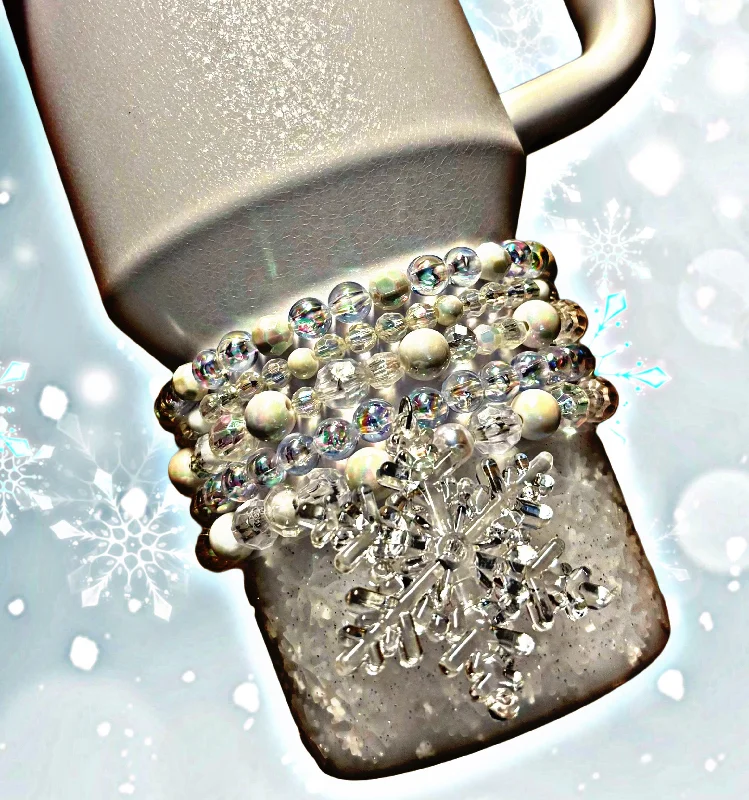 Thoughtful Drinkware Gifts Winter Wonderland XL Cup Bracelets