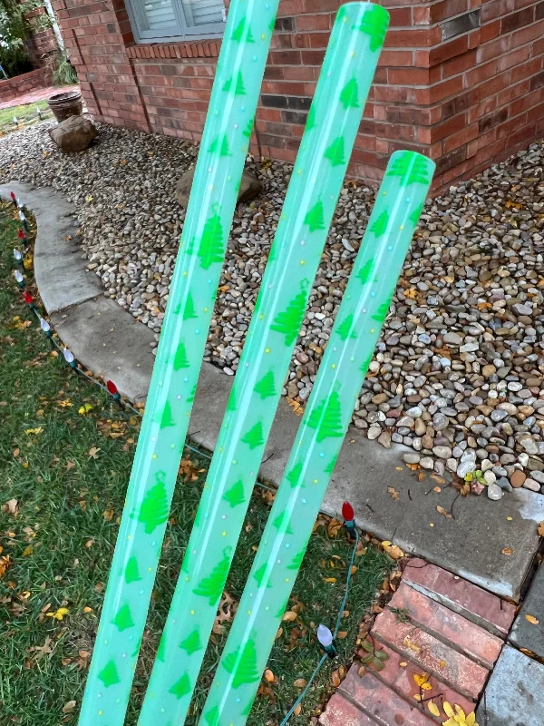 Flash Drinkware Deals Clear Color Change Christmas Tree Straw (40oz Tumbler)