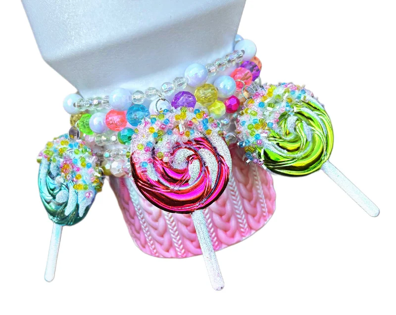 Drinkware Promotions Candyland Christmas XL Cup Bracelets