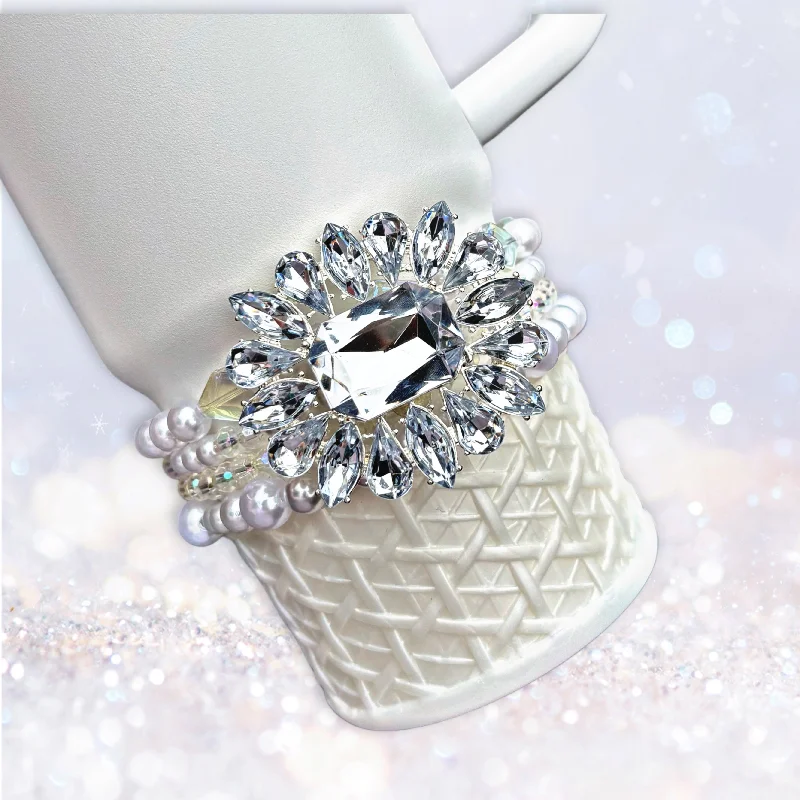Christmas Drinkware Platinum Pearl Cup Bracelets
